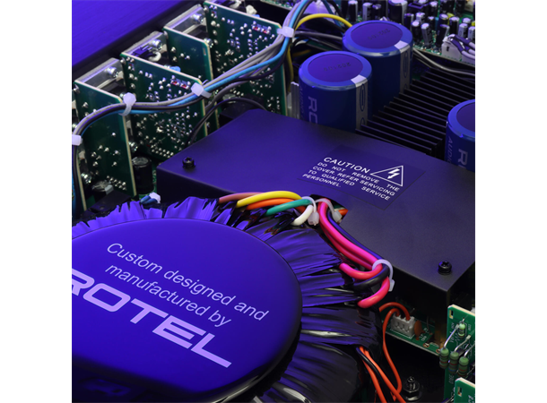 Rotel C8+ Effektforsterker 8-kanals effektforsterker klasse A/B 