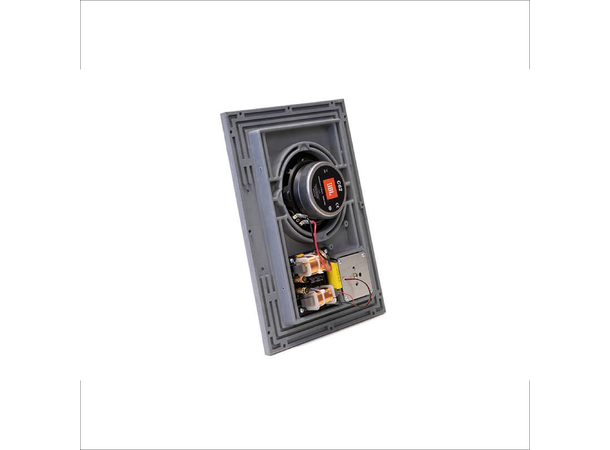 JBL Conceal C82W Innsparklet Subwoofer Usynlig innsparklet subwoofer 